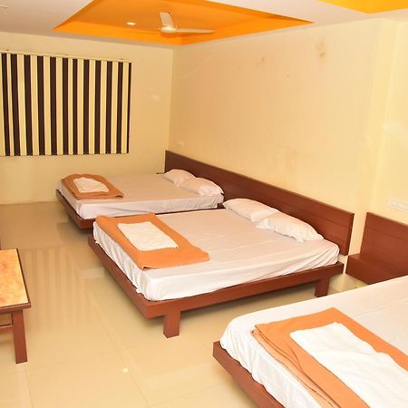 Hotel Bright Palace Restaurant And Residency Shimoga Exteriér fotografie