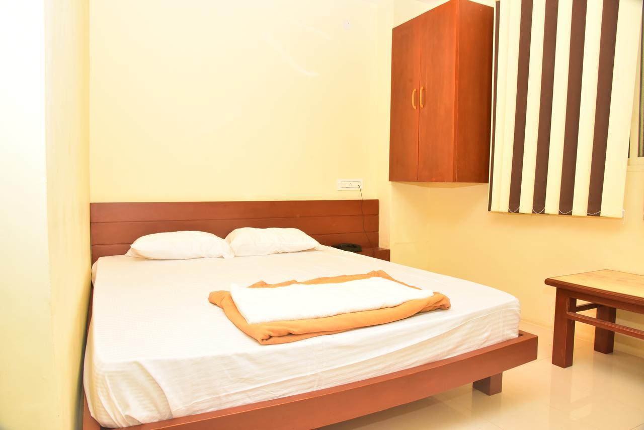 Hotel Bright Palace Restaurant And Residency Shimoga Exteriér fotografie